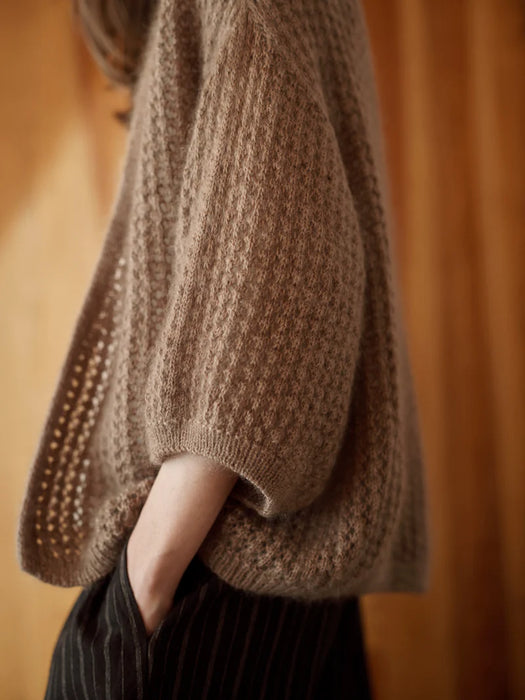 PRE-ORDER: Entwined: Cables, Lace and Knitted Textures by Meiju Kallio (Release: 30.05.25)