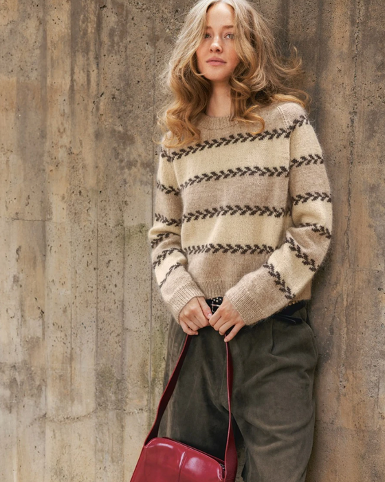 Papieranleitung -  2510 Norske ikoner voksen / Nr. 5 Astrid damegenser