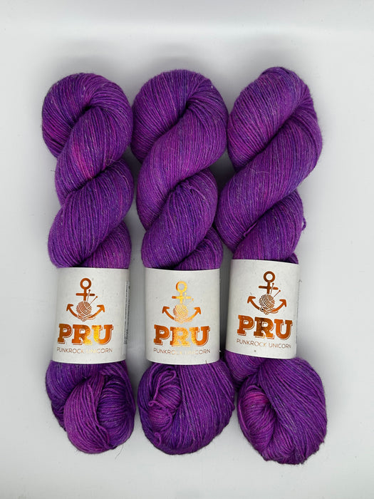 Pru Yarns ECO LYNN - handgefärbtes Garn aus Merino und Leinen