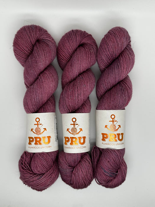 Pru Yarns ECO LYNN - handgefärbtes Garn aus Merino und Leinen