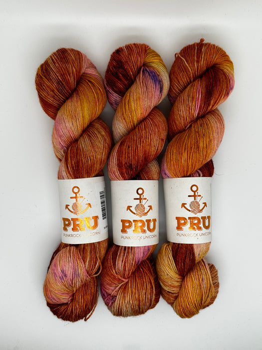 Pru Yarns ECO LYNN - handgefärbtes Garn aus Merino und Leinen