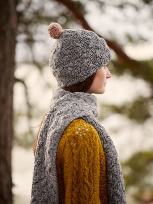 PRE-ORDER: Entwined: Cables, Lace and Knitted Textures by Meiju Kallio (Release: 30.05.25)