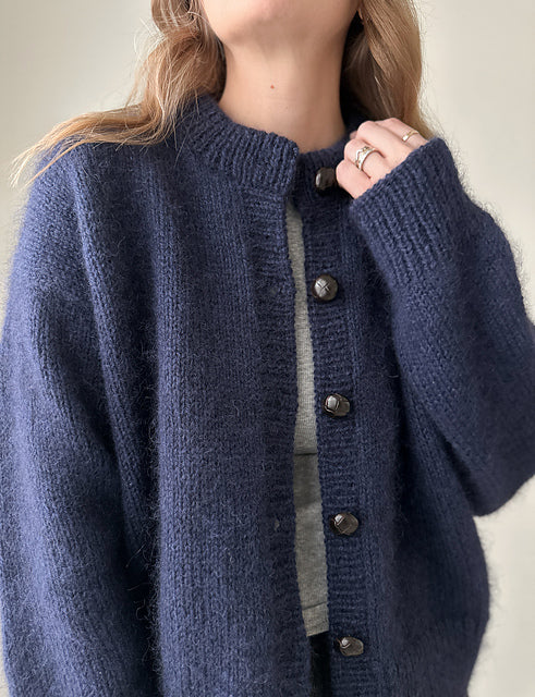 Air Cardigan - Strickpaket (Hjelholts Håndværksgarn + Soft Silk Mohair, Originalgarn)