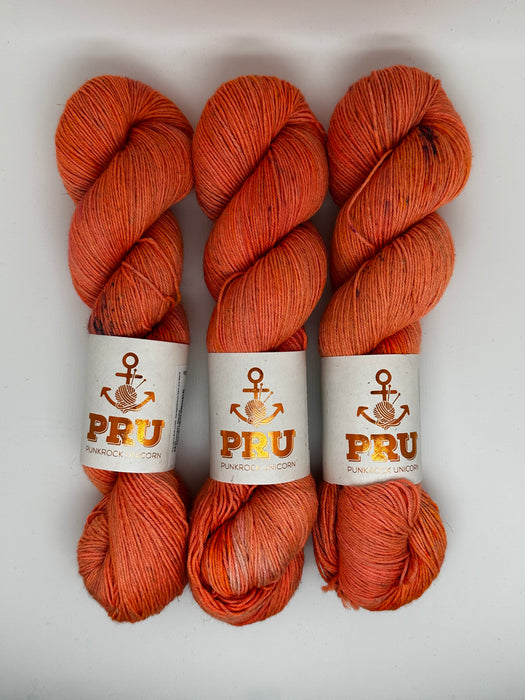 Pru Yarns ECO LYNN - handgefärbtes Garn aus Merino und Leinen