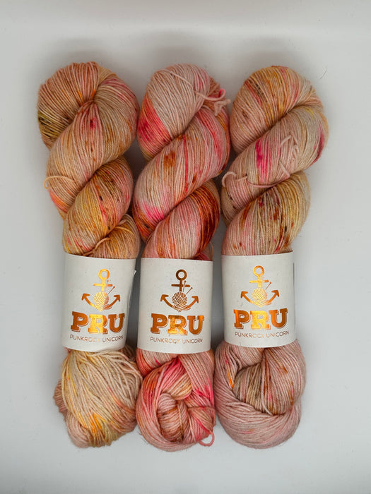Pru Yarns ECO LYNN - handgefärbtes Garn aus Merino und Leinen