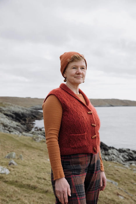 Preorder: Shetland Shades: Stories in Wool (Release: 24.09.26)