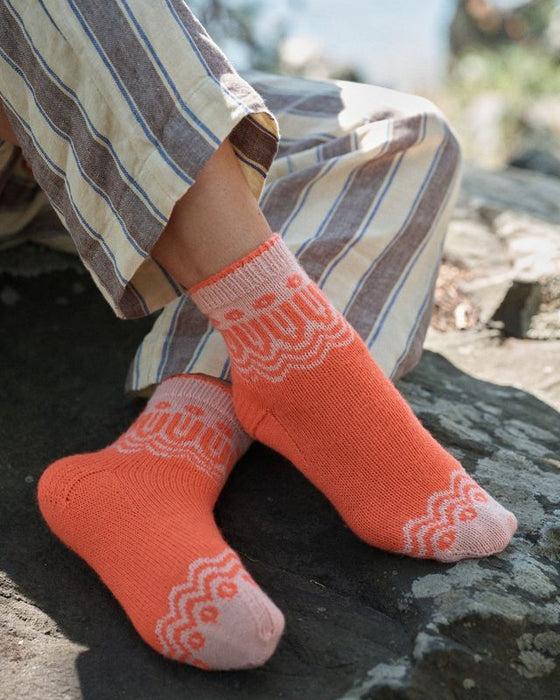 Laine Magazine Issue 28