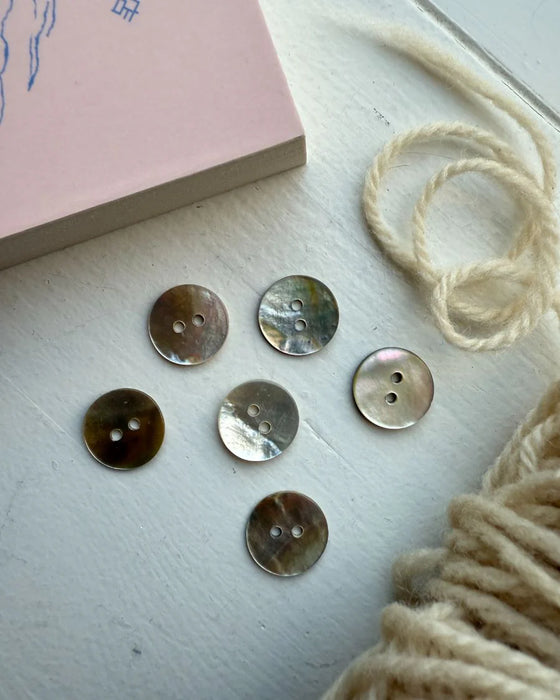Mother of Pearl Perlmuttknöpfe Ø15 mm - 6 Stk