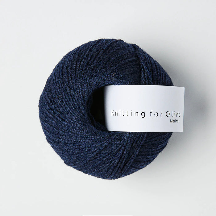 Ruffle Dress MIT Ärmeln von Knitting for Olive - Strickpaket